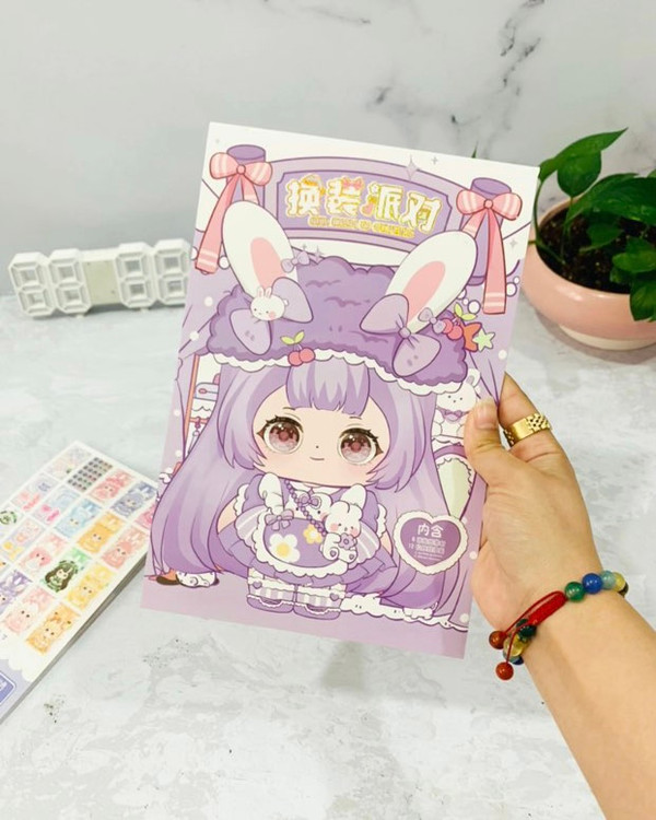 استیکرتعویض لباس