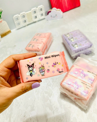 دستمال مرطوب