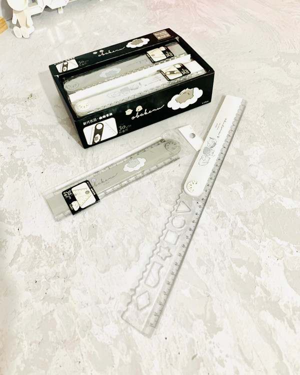 خطکش فانتزی