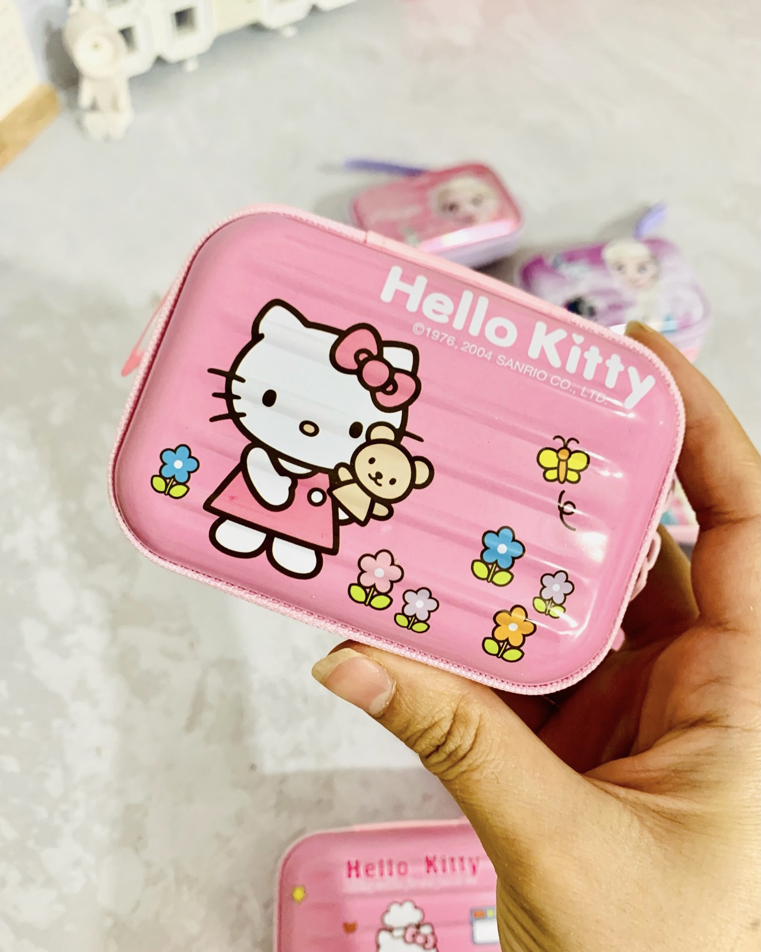 کیف هندزفری کیتی