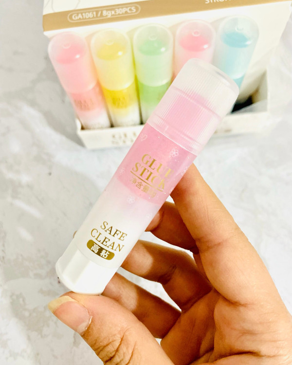 چسب ماتیکی پینترستی