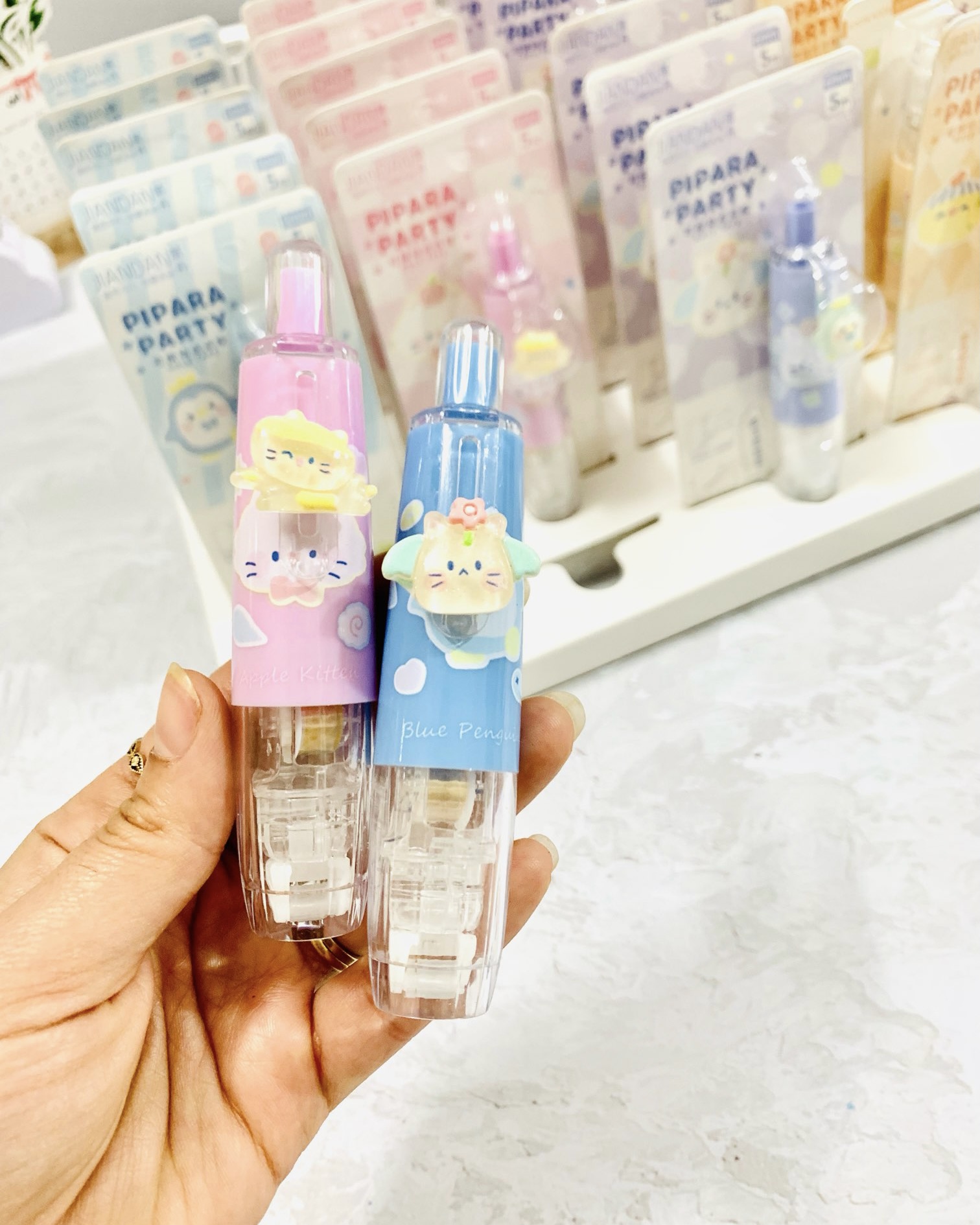 چسب دوطرفه کلیکی فانتزی