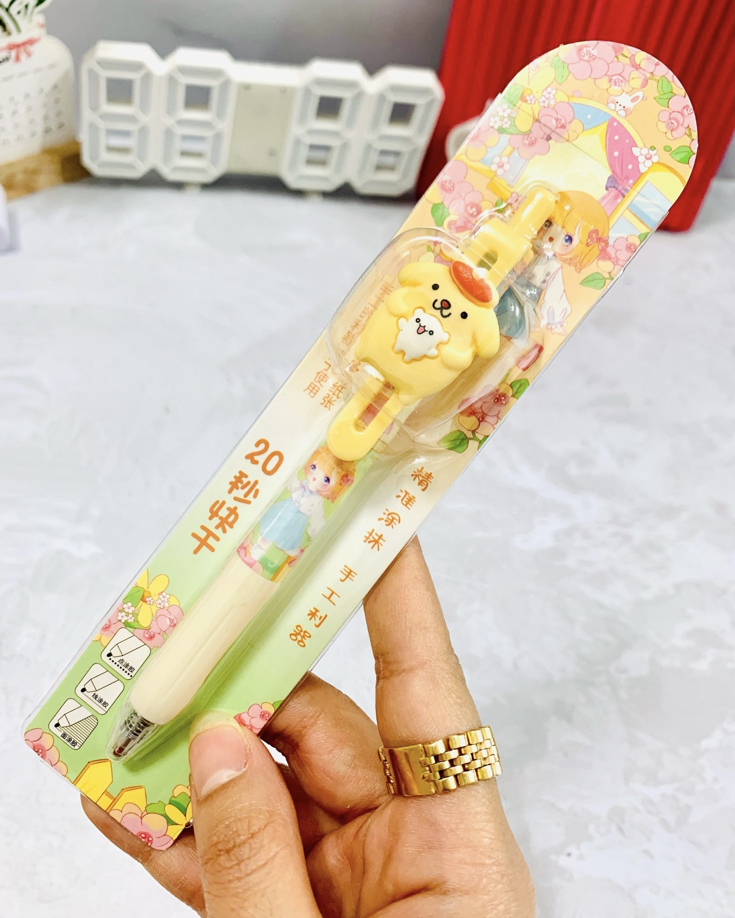 چسب خودکاری فانتزی