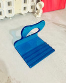 نگهدارنده گوشی وقتی به شارژ هست