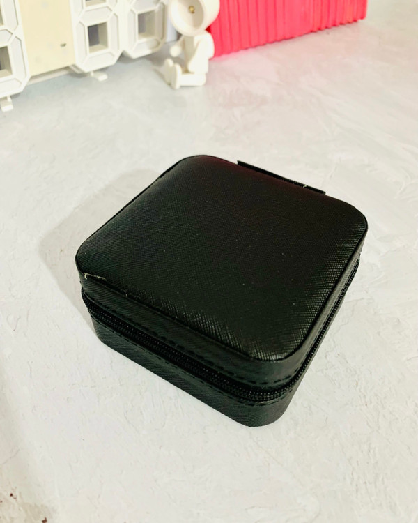 جعبه بدلیجات