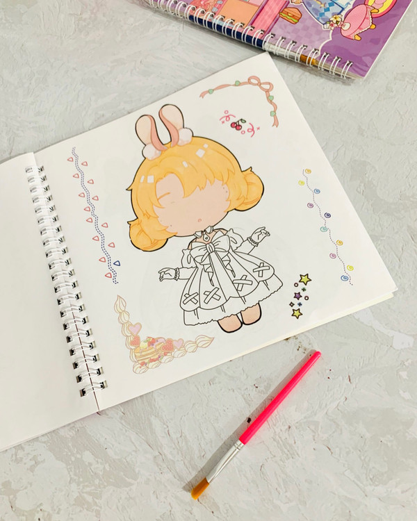 دفتر ارایشی و رنگ امیزی