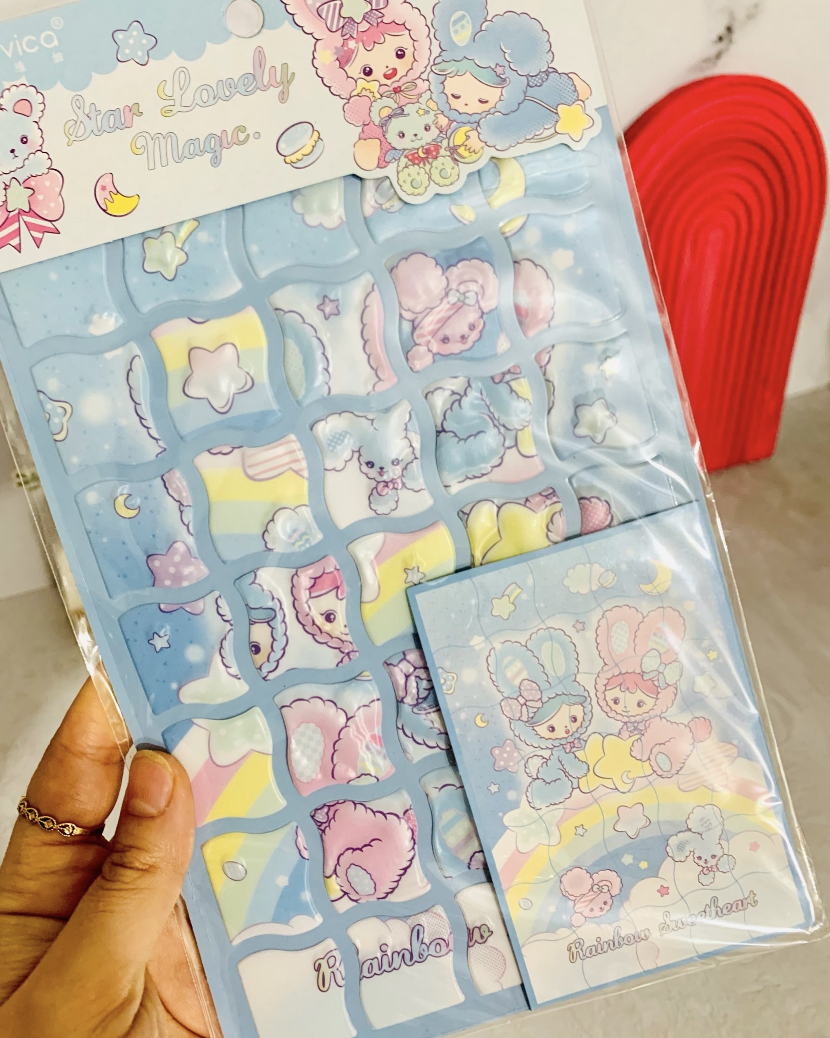 استیکر پازلی