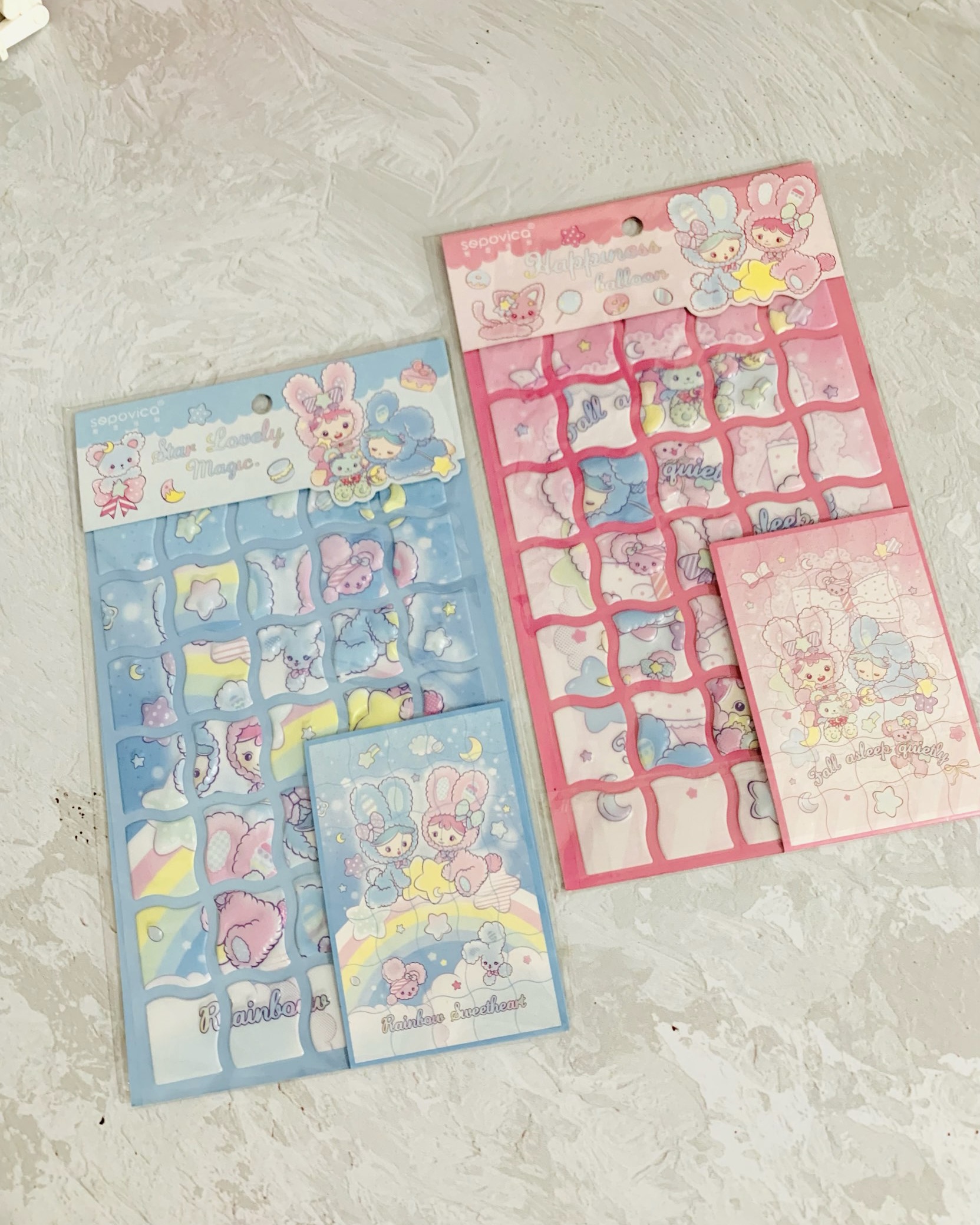 استیکر پازلی