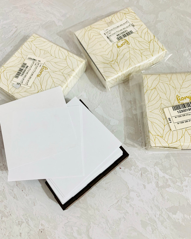 کاغذ یادداشت سفید